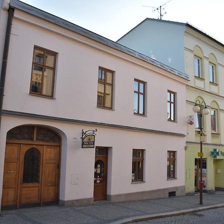 Lovecky Apartman Na Namesti Ve Frenstate Pod Radhostem Frenštát pod Radhoštěm Bagian luar foto