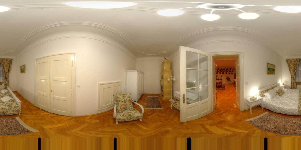 Lovecky Apartman Na Namesti Ve Frenstate Pod Radhostem Frenštát pod Radhoštěm Bagian luar foto
